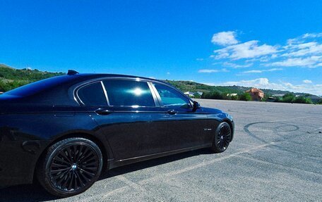 BMW 7 серия, 2011 год, 1 299 999 рублей, 13 фотография