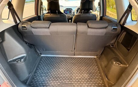 Honda Fit III, 2010 год, 760 000 рублей, 10 фотография