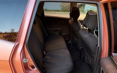 Honda Fit III, 2010 год, 760 000 рублей, 7 фотография