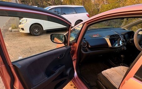 Honda Fit III, 2010 год, 760 000 рублей, 9 фотография