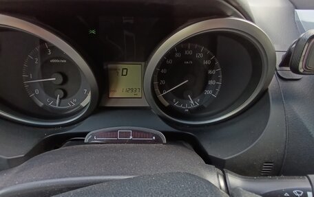 Toyota Land Cruiser Prado 150 рестайлинг 2, 2014 год, 3 320 000 рублей, 3 фотография