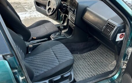 Volkswagen Passat B3, 1988 год, 290 000 рублей, 3 фотография