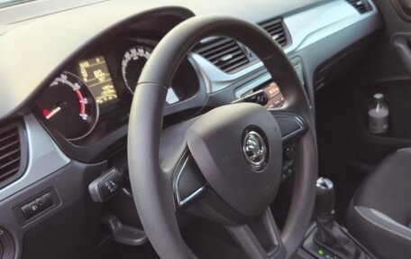 Skoda Rapid I, 2018 год, 1 270 000 рублей, 16 фотография