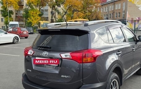 Toyota RAV4, 2014 год, 2 200 000 рублей, 6 фотография