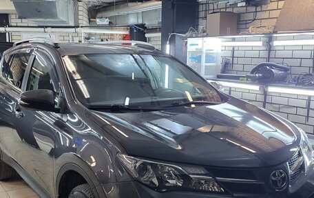 Toyota RAV4, 2014 год, 2 200 000 рублей, 24 фотография