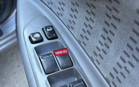 Nissan Avenir II, 2002 год, 325 000 рублей, 10 фотография