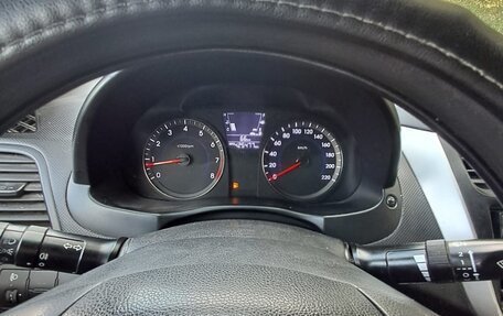 Hyundai Solaris II рестайлинг, 2014 год, 450 000 рублей, 7 фотография