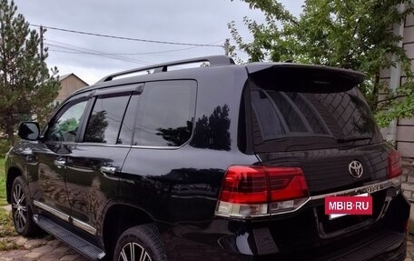 Toyota Land Cruiser 200, 2016 год, 6 250 000 рублей, 2 фотография