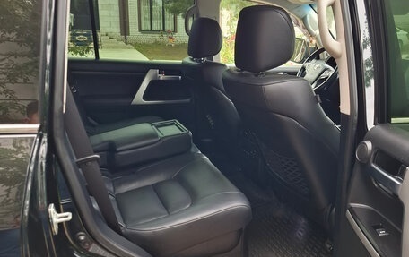 Toyota Land Cruiser 200, 2016 год, 6 250 000 рублей, 7 фотография