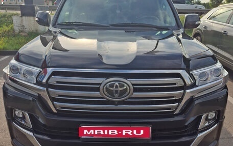Toyota Land Cruiser 200, 2016 год, 6 250 000 рублей, 13 фотография