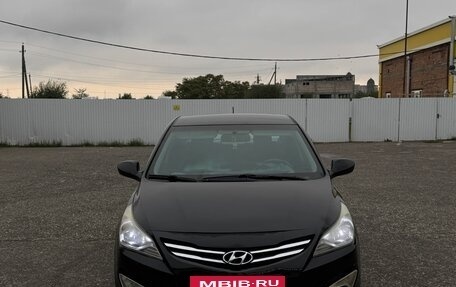 Hyundai Solaris II рестайлинг, 2014 год, 600 000 рублей, 4 фотография