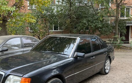 Mercedes-Benz E-Класс, 1993 год, 250 000 рублей, 6 фотография