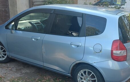 Honda Fit III, 2002 год, 280 000 рублей, 4 фотография