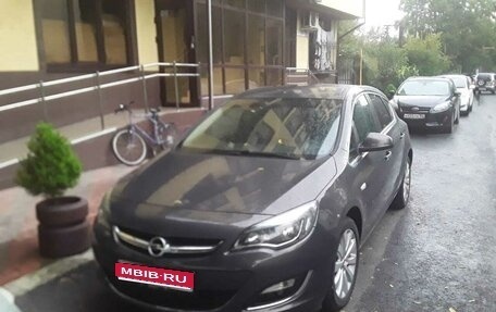 Opel Astra J, 2012 год, 950 000 рублей, 1 фотография