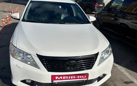 Toyota Camry, 2014 год, 1 750 000 рублей, 21 фотография