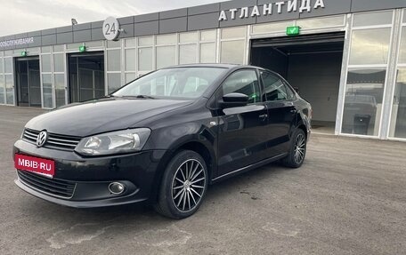 Volkswagen Polo VI (EU Market), 2012 год, 780 000 рублей, 1 фотография