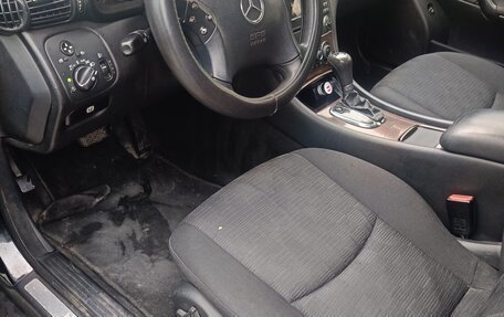 Mercedes-Benz C-Класс, 2006 год, 685 000 рублей, 7 фотография