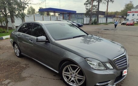 Mercedes-Benz E-Класс, 2012 год, 2 фотография
