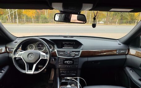 Mercedes-Benz E-Класс, 2012 год, 9 фотография