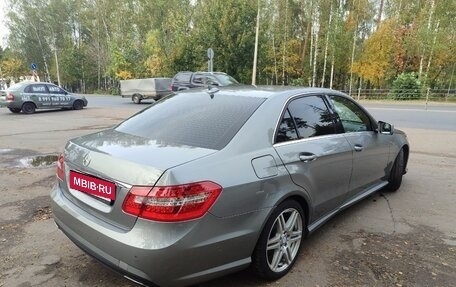 Mercedes-Benz E-Класс, 2012 год, 6 фотография