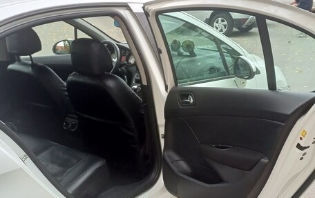 Peugeot 408 I рестайлинг, 2013 год, 560 000 рублей, 14 фотография