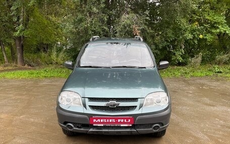 Chevrolet Niva I рестайлинг, 2013 год, 418 000 рублей, 2 фотография