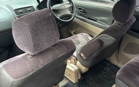 Toyota Gaia, 1998 год, 490 000 рублей, 5 фотография