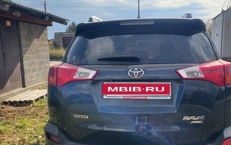 Toyota RAV4, 2015 год, 2 250 000 рублей, 5 фотография