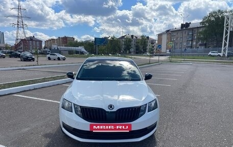 Skoda Octavia, 2017 год, 1 660 000 рублей, 4 фотография