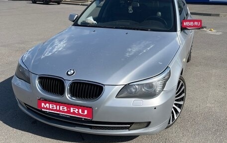BMW 5 серия, 2004 год, 890 000 рублей, 4 фотография