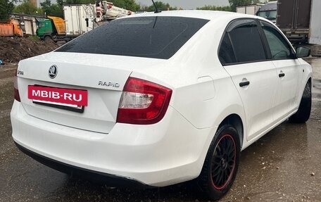 Skoda Rapid I, 2015 год, 535 000 рублей, 2 фотография