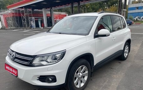 Volkswagen Tiguan I, 2012 год, 1 780 000 рублей, 1 фотография