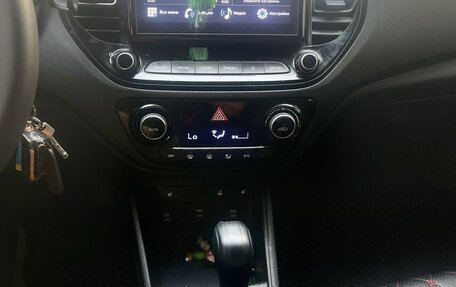 Hyundai Solaris II рестайлинг, 2021 год, 1 580 000 рублей, 21 фотография