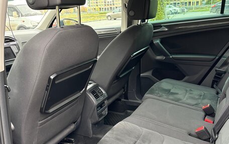 Volkswagen Tiguan II, 2017 год, 2 550 000 рублей, 12 фотография