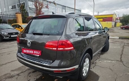 Volkswagen Touareg III, 2015 год, 2 800 000 рублей, 4 фотография