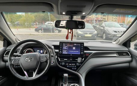 Toyota Camry, 2021 год, 3 700 000 рублей, 7 фотография