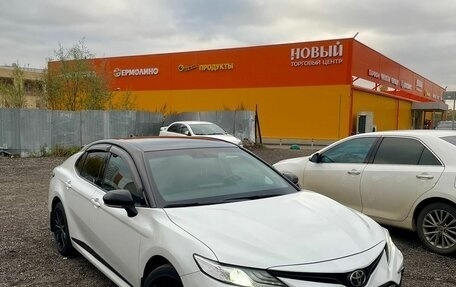 Toyota Camry, 2021 год, 3 700 000 рублей, 3 фотография