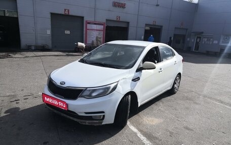 KIA Rio III рестайлинг, 2015 год, 550 000 рублей, 2 фотография