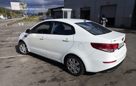 KIA Rio III рестайлинг, 2015 год, 550 000 рублей, 6 фотография