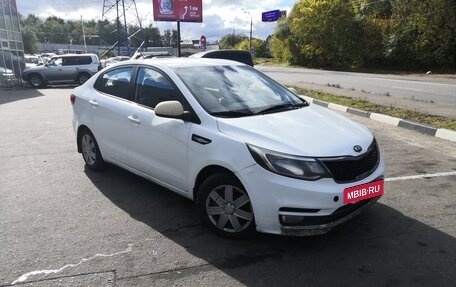 KIA Rio III рестайлинг, 2015 год, 550 000 рублей, 7 фотография