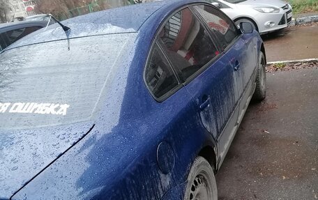Volkswagen Passat B5+ рестайлинг, 1998 год, 300 000 рублей, 4 фотография