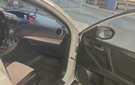 Mazda 3, 2011 год, 1 100 000 рублей, 15 фотография