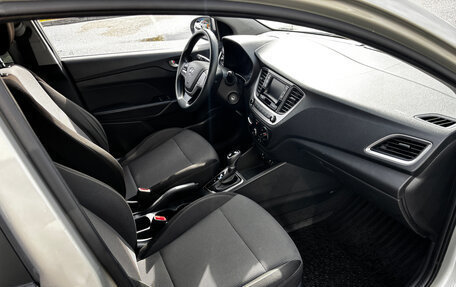 Hyundai Solaris II рестайлинг, 2018 год, 1 159 000 рублей, 11 фотография