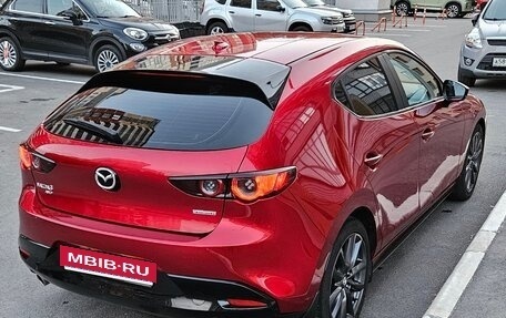 Mazda 3, 2019 год, 2 200 000 рублей, 4 фотография