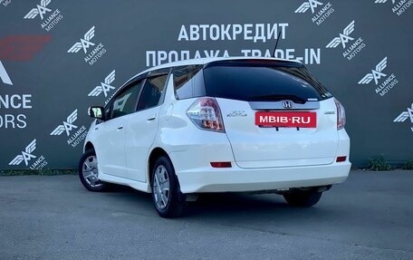 Honda Fit Shuttle I рестайлинг, 2014 год, 1 090 000 рублей, 5 фотография