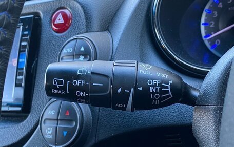 Honda Fit Shuttle I рестайлинг, 2014 год, 1 090 000 рублей, 19 фотография