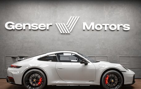 Porsche 911, 2025 год, 33 000 000 рублей, 7 фотография