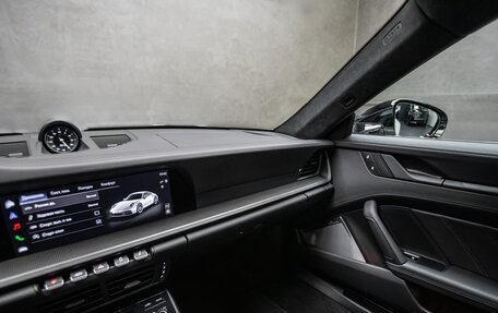Porsche 911, 2025 год, 33 000 000 рублей, 12 фотография