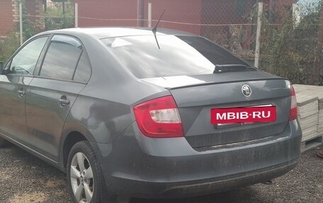 Skoda Rapid I, 2014 год, 800 000 рублей, 2 фотография