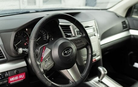 Subaru Legacy VII, 2011 год, 1 300 000 рублей, 11 фотография